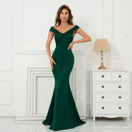 Green Off-ShoulderMermaid Maxi Dress