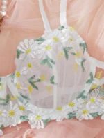 White Daisy Embroidered Lace Push-Up Lingerie Set - Image 4