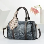 Elegant PU Leather Top-Handle Large Capacity Handbag - Image 6